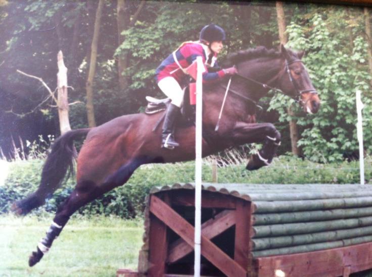 295895_10151351171583783_1328112821_n